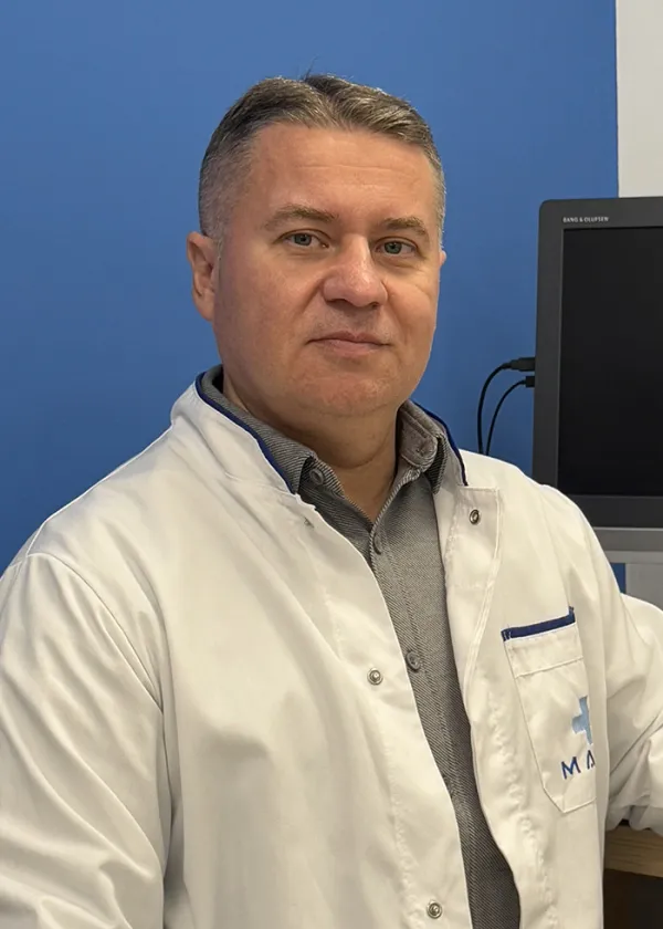 Dr Dušan Maksimović