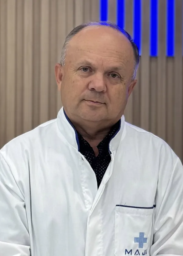Dr Srđan Micić